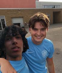 Forgot to take the Goalscorers selfie this week 🤦‍♂️🤣 Your goalscorers  from GW2! Sam Jarvis ⚽️🅰️ Noah De Sousa ⚽️🅰️