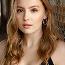 Armando Salazar (played by James Martinez) outfits