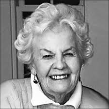 Evelyn Beveridge's Instagram, Twitter & Facebook