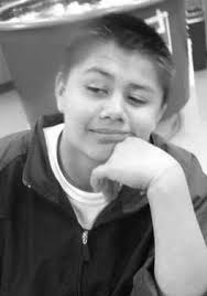 She Looks For News”