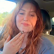 What cars do yall drive that fit 3 carseats 😂?? Im car hunting for next  month & need a upgrade asap before April comes when I have another little  😂🫶🏼🫶🏼