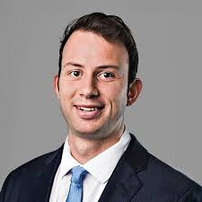 Peter Lee's Investing Profile