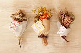 Types of flowers with pictures for bouquets. Flower Wrapping Enjoy Paper With Print Recipes Gallery