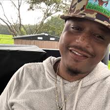 The Commanders committed 3 personal fouls in Sunday's loss to the LIons.  See link below ⬇️ bit.ly/4nN7Xqg