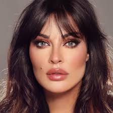 We are portrait artist and we want to help you create tomorrows memories. Bella Contact Lenses Silky Gray