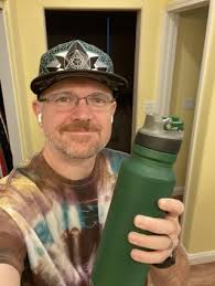 My favorite water bottle is in need of replacement, anyone have experience  with these three bottles? Or suggestions for a 24 oz flip lid bottle? :  r/BuyItForLife