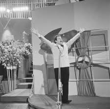He died on august 6, 1994 in. Domenico Modugno Wikiwand