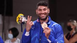 לפי החלטת הוועד האולימפי הבינלאומי. Cfgqdjnm2rnhom