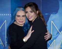 Io sono mia (i am mia in italian, but also i am mine) is a 2019 italian film directed by riccardo donna. Io Sono Mia Trama Cast E Curiosita Del Biopic Su Mia Martini Con Serena Rossi Tvzap