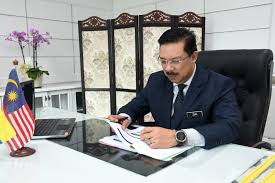 Beliau merupakan setiausaha kepada kabinet malaysia. E2e Lebih Selamat Pacu Agenda Kerajaan Digital Mampan