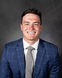 Fran Shaver's Instagram, Twitter & Facebook