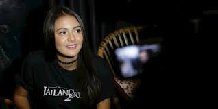Gara Gara Jailangkung 2 Amanda Rawles Harus Melawan Phobianya Kapanlagi Com