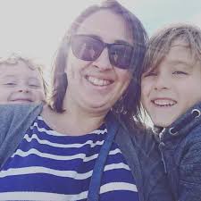 Mum still breastfeeding four-year-old daughter explains why you shouldn't  wean your child too early