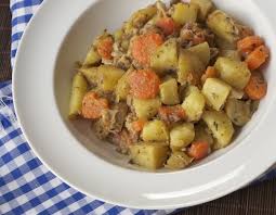 Potee De Pommes De Terre Carottes Et Lard Recept