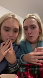 @zoebreadtok we love you