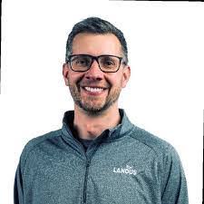 Dustin Weiner's Instagram, Twitter & Facebook