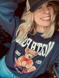 Eye-friendly browser extension for screen comfort