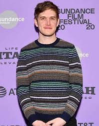We spoke to bo burnham by phone to talk about making the movie, working with carey mulligan and writer/director emerald fennell, and his own career evolution. Bo Burnham Striped Sweater Promising Young Woman Sweater