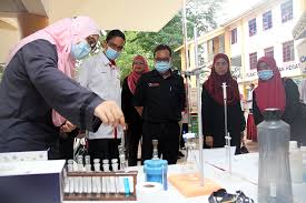 Dokumen yang diterbitkan oleh ppspm untuk mencairkan tambahan uang persediaan. Usm News Portal Usm Ncia Sumbang 300 Tablet Buat Calon Spm Terpilih Kategori B40 Dari 8 Buah Sekolah Sekitar Pulau Pinang
