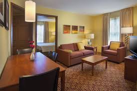Towneplace Suites Boston North Shore Danvers Two Bedroom Suite Guestroom Hotel Hotels Two Bedroom Suites Suites Two Bedroom