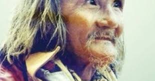 Bài thơ “ĐỪNG TƯỞNG” của Bùi Giáng