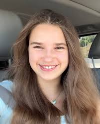 🌺 Karolina Protsenko 🌺 نا 。ぽん DO요C