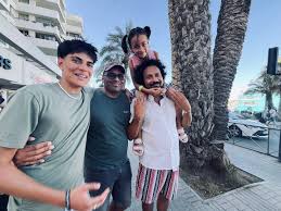 Profile for Aaron Puente Bass