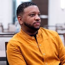 Marvin Strawder's Instagram, Twitter & Facebook