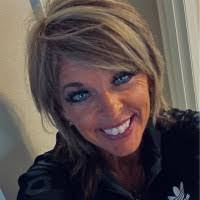 Cindy Moran's Instagram, Twitter & Facebook