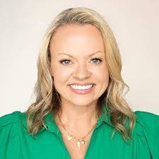 Stephanie Kibler's Instagram, Twitter & Facebook