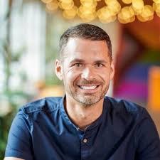 Craig Segal's Instagram, Twitter & Facebook