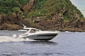Verve 40 Le Walk Around Italien Pour Conqua C Rir Le Marcha C Ama C Ricain Bateau A Moteur Bateau Bateaux