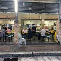 Ada juga warung asam pedas hajah rahmah yang tak kalah enak. Asam Pedas Pasar Borong 75 Tips