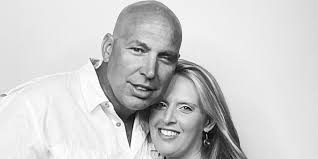 Aaron Tullos and Nicole Hart's Wedding Website