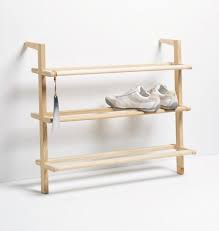 Platzsparend eine garderobe niedrig an der wand hing macht eine platzsparende schuhregal. Side By Side Design Schuhregal Gaston Schuhregal Schuhregal Platzsparend Holzschuhregal