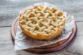100 g blockschokolade 125 g haselnüsse 3 eier 125 g zucker. Traditioneller Amerikanischer Kuchen Foto Vorratig Crushpixel