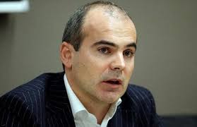 Postat la 25 noiembrie 2018, 07:00 de ion alecsandru. Detalii NeÈ™tiute Ce Studii Are La BazÄƒ RareÈ™ Bogdan È™i Cum A Ajuns La Realitatea Tv Capital