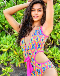 See more of adline mewis castelino on facebook. Adline Quadros Castelino On Instagram Sound Of The Ocean Shot And Edited By The Supergirl Sneha Ailsinghani Muh Alisharego Missdivaorg Livafashionin