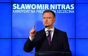 En 1998, il est diplômé de science politique de la faculté des sciences humaines. Slawomir Nitras Kandyduje Na Prezydenta Szczecina Polityka Newsweek Pl