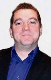 LE MENSUEL ÉCONOMIQUE D'ICI Contrat de 2,5 M$ pour Morin éleCtrique  StruCtureS Mur à Mur ouvre à Saguenay Bouger à votre