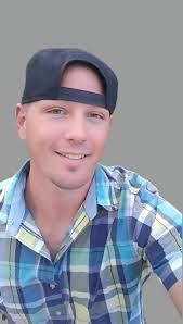 Members of the St Clare's family, please keep Lisa Vreman and her family in  your prayers, as Lisa's mother Joey died