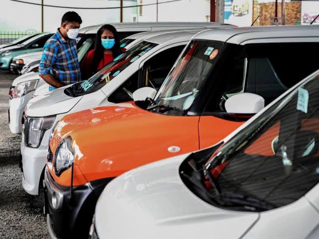 Used cars turn to gold as Sri Lanka economy skids on the edge – MDW Live! News Network