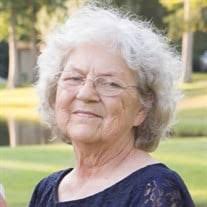 Stella Joyner's Instagram, Twitter & Facebook