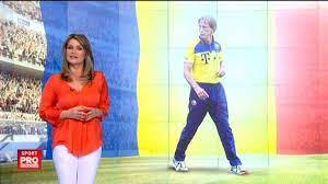 She has extensive experience in all phases of the program. Momentul Adevarului Christoph Daum Debuteaza Pe Banca Romaniei Ioana Cosma Iti Spune Tot Ce Trebuie Sa Stii Despre Antrenorul German Sport Ro