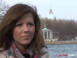 Dem internet sei dank gibt es inzwischen viele seiten auf denen gelangweilte damen kontakte suchen, hier findet ihr seriöse milf. Mutter Zeigt Mir Alles Uporn Icu