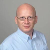 Chris Hemminger's Instagram, Twitter & Facebook