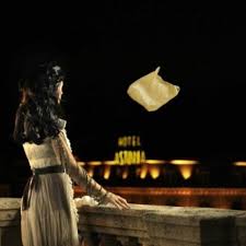 Do You Ever Feel Like A Plastic Bag Drifting Through The Wind Wanting To Start Again Katy Perry Photos Katy Perry Pictures Katy Perry