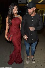 View ashlee cain's profile on linkedin, the world's largest professional community. Chloe Khan Accompanies New Beau Ashley Cain To Club Event Daily Mail Online