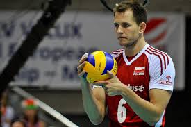 Po zakończeniu przemówienia aktor przez minutę krzyczał z mównicy, by zwrócić uwagę na sytuację na. Worldofvolley Official Bartosz Kurek In Asseco Resovia