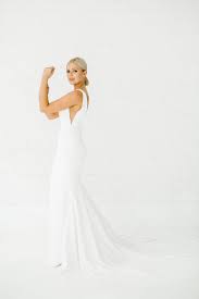 Maven Alyssa Kristin Chicago Wedding Dress Designer Agnes Rasek Photography Wedding Dresses Designer Wedding Dresses Bridal Gowns